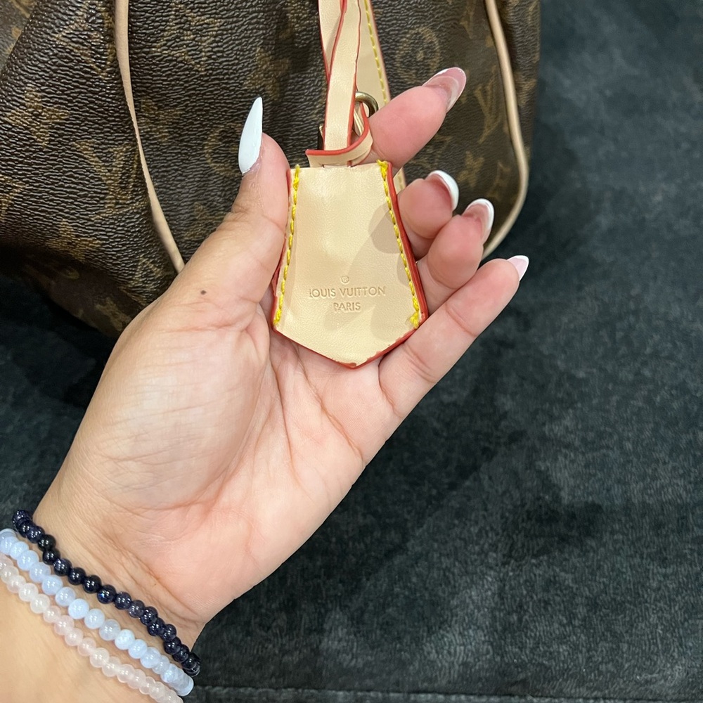 Purse - Picture 4 of 4